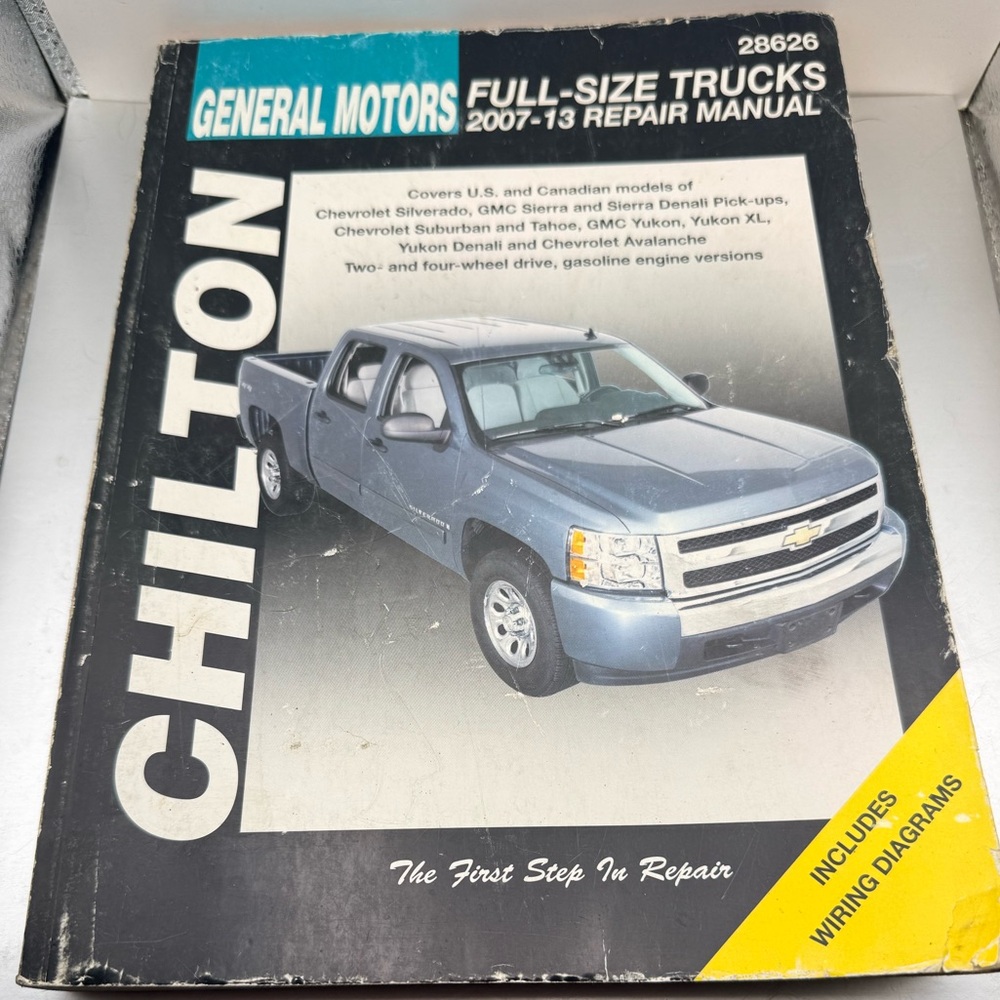 Chilton 2007-2013 GM Truck Repair Manual with Wiring Diagrams